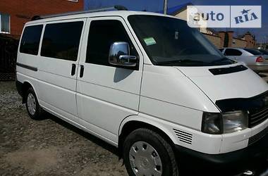 Грузопассажирский фургон Volkswagen Transporter 2002 в Хмельницком