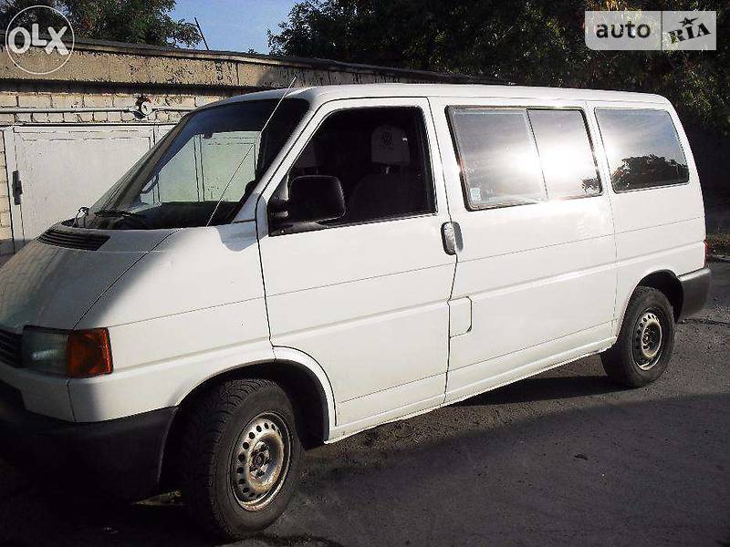 Вантажопасажирський фургон Volkswagen Transporter 2001 в Енергодарі