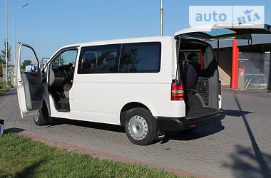 Минивэн Volkswagen Transporter 2004 в Нововолынске