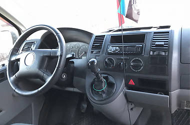 Грузопассажирский фургон Volkswagen Transporter 2006 в Житомире