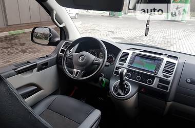 Мінівен Volkswagen Transporter 2013 в Чернівцях