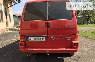 Мінівен Volkswagen Transporter 2002 в Івано-Франківську