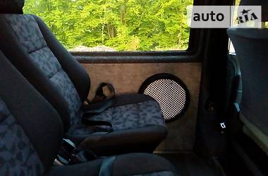 Другие легковые Volkswagen Transporter 1994 в Косове