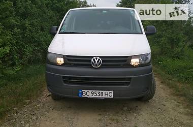 Вантажопасажирський фургон Volkswagen Transporter 2011 в Стрию