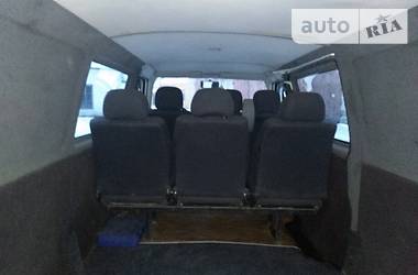 Грузопассажирский фургон Volkswagen Transporter 2001 в Глухове