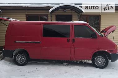 Грузопассажирский фургон Volkswagen Transporter 2000 в Вижнице