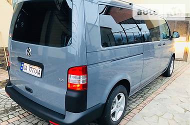 Мінівен Volkswagen Transporter 2015 в Іршаві