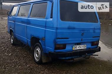 Грузопассажирский фургон Volkswagen Transporter 1985 в Хусте