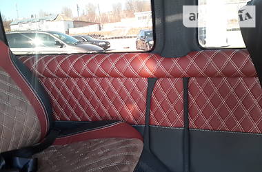 Мінівен Volkswagen Transporter 2014 в 