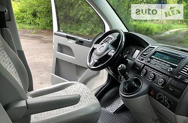 Вантажопасажирський фургон Volkswagen Transporter 2012 в Радивиліві