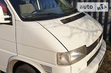 Вантажопасажирський фургон Volkswagen Transporter 2001 в 