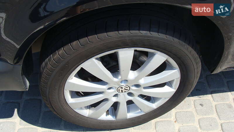 Минивэн Volkswagen Transporter 2015 в Николаеве