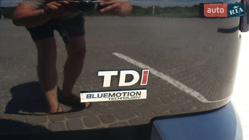 Минивэн Volkswagen Transporter 2015 в Николаеве