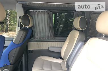 Грузопассажирский фургон Volkswagen Transporter 2006 в Никополе