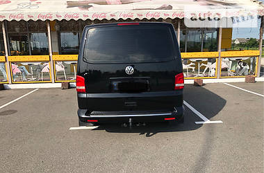  Volkswagen Transporter 2011 в 