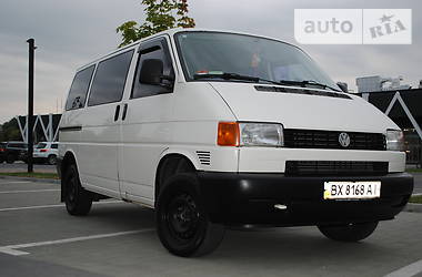 Вантажопасажирський фургон Volkswagen Transporter 1998 в 
