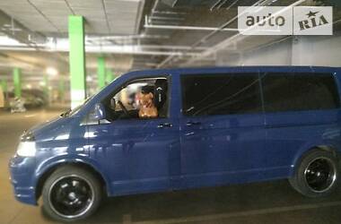  Volkswagen Transporter 2005 в 