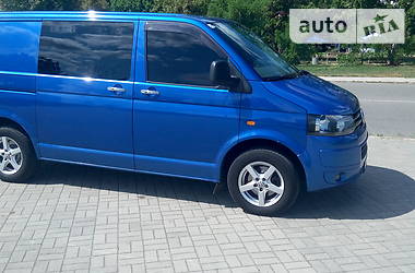 Грузопассажирский фургон Volkswagen Transporter 2007 в Вышгороде