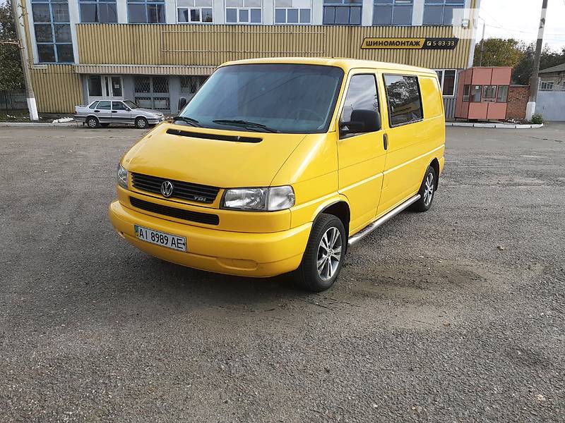 Грузопассажирский фургон Volkswagen Transporter 2000 в Чернигове