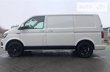 Мінівен Volkswagen Transporter 2015 в Києві