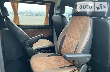 Грузопассажирский фургон Volkswagen Transporter 2015 в 