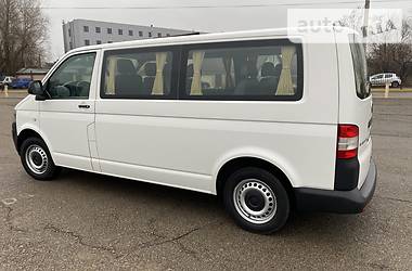 Грузопассажирский фургон Volkswagen Transporter 2015 в 