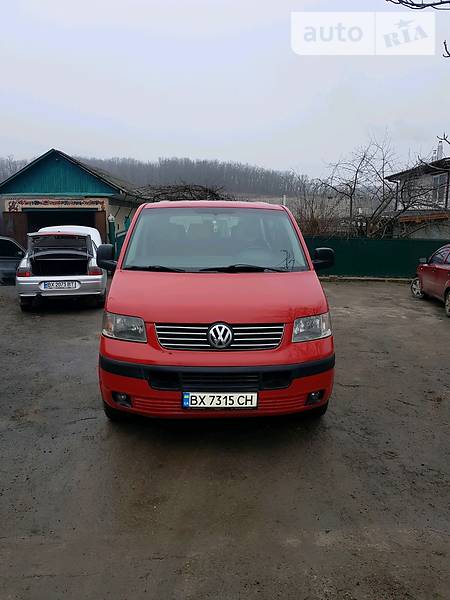 Грузопассажирский фургон Volkswagen Transporter 2004 в Каменец-Подольском