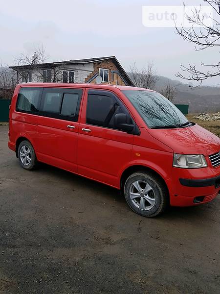 Грузопассажирский фургон Volkswagen Transporter 2004 в Каменец-Подольском
