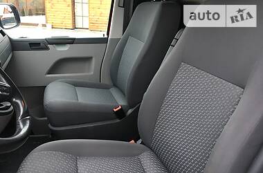 Вантажопасажирський фургон Volkswagen Transporter 2014 в 
