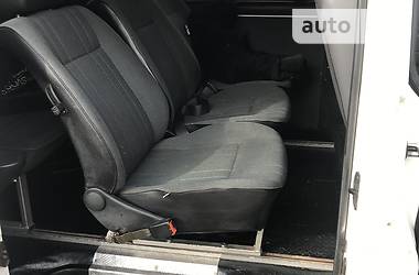 Мінівен Volkswagen Transporter 2000 в 