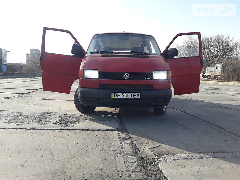 Мінівен Volkswagen Transporter 2001 в Одесі