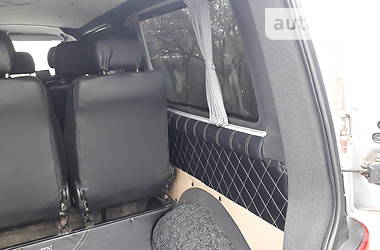 Вантажопасажирський фургон Volkswagen Transporter 2008 в 