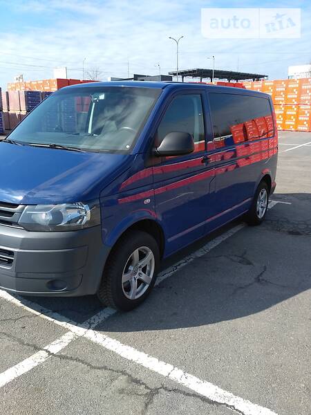 Минивэн Volkswagen Transporter 2013 в Ужгороде