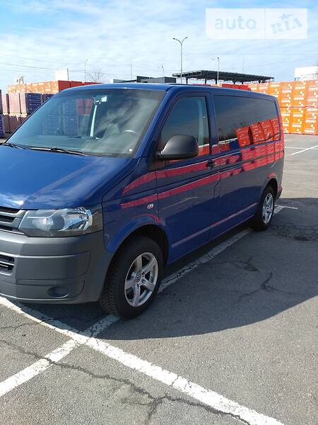Мінівен Volkswagen Transporter 2013 в Ужгороді фото Мінівен Volkswagen Transporter 2013 в Ужгороді