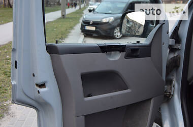 Мінівен Volkswagen Transporter 2006 в 