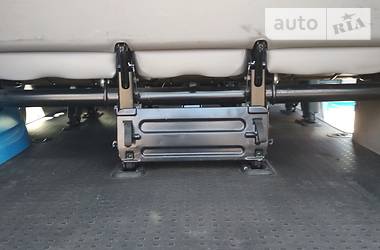 Мінівен Volkswagen Transporter 2011 в 