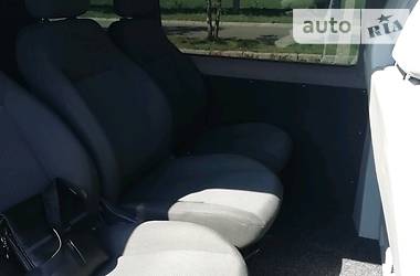 Вантажопасажирський фургон Volkswagen Transporter 2012 в 