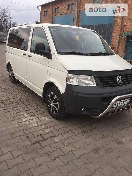 Універсал Volkswagen Transporter 2004 в 