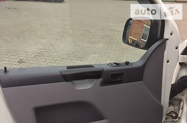 Універсал Volkswagen Transporter 2004 в 