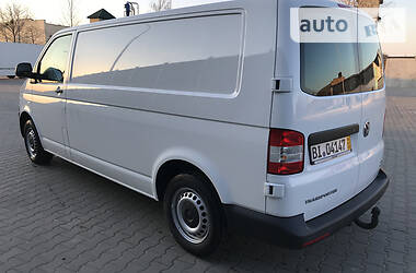 Вантажопасажирський фургон Volkswagen Transporter 2015 в  фото 8 Вантажопасажирський фургон Volkswagen Transporter 2015 в