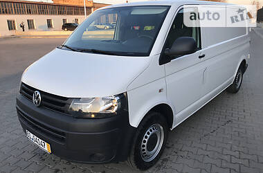 Вантажопасажирський фургон Volkswagen Transporter 2015 в  фото 24 Вантажопасажирський фургон Volkswagen Transporter 2015 в