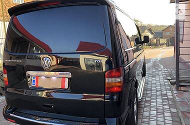 Мінівен Volkswagen Transporter 2004 в 