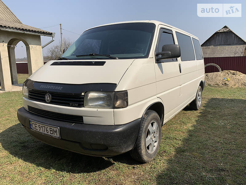 Вантажопасажирський фургон Volkswagen Transporter 1999 в Чернівцях