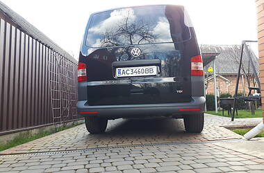 Грузовой фургон Volkswagen Transporter 2013 в Луцке