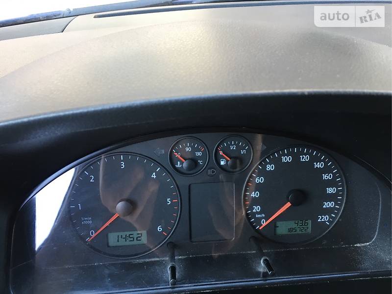 Мінівен Volkswagen Transporter 2004 в Івано-Франківську