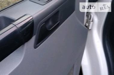 Мінівен Volkswagen Transporter 2006 в 