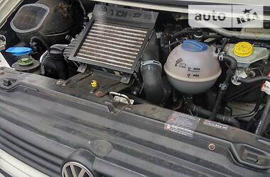 Вантажопасажирський фургон Volkswagen Transporter 2002 в 
