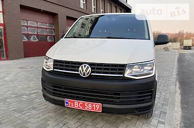 Мінівен Volkswagen Transporter 2015 в 