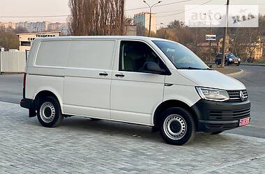 Мінівен Volkswagen Transporter 2015 в 