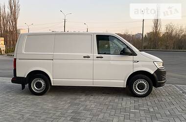 Мінівен Volkswagen Transporter 2015 в 